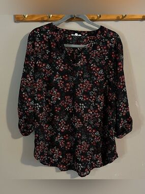 $6❤️Bundled Maurices Blouse